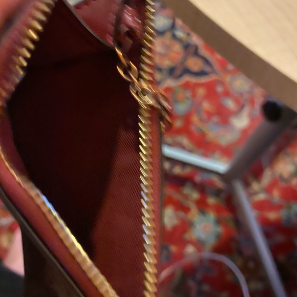 Authentic Coach card change wallet - Picture 2 of 5